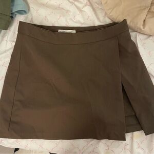 Selling oak fort skirts
